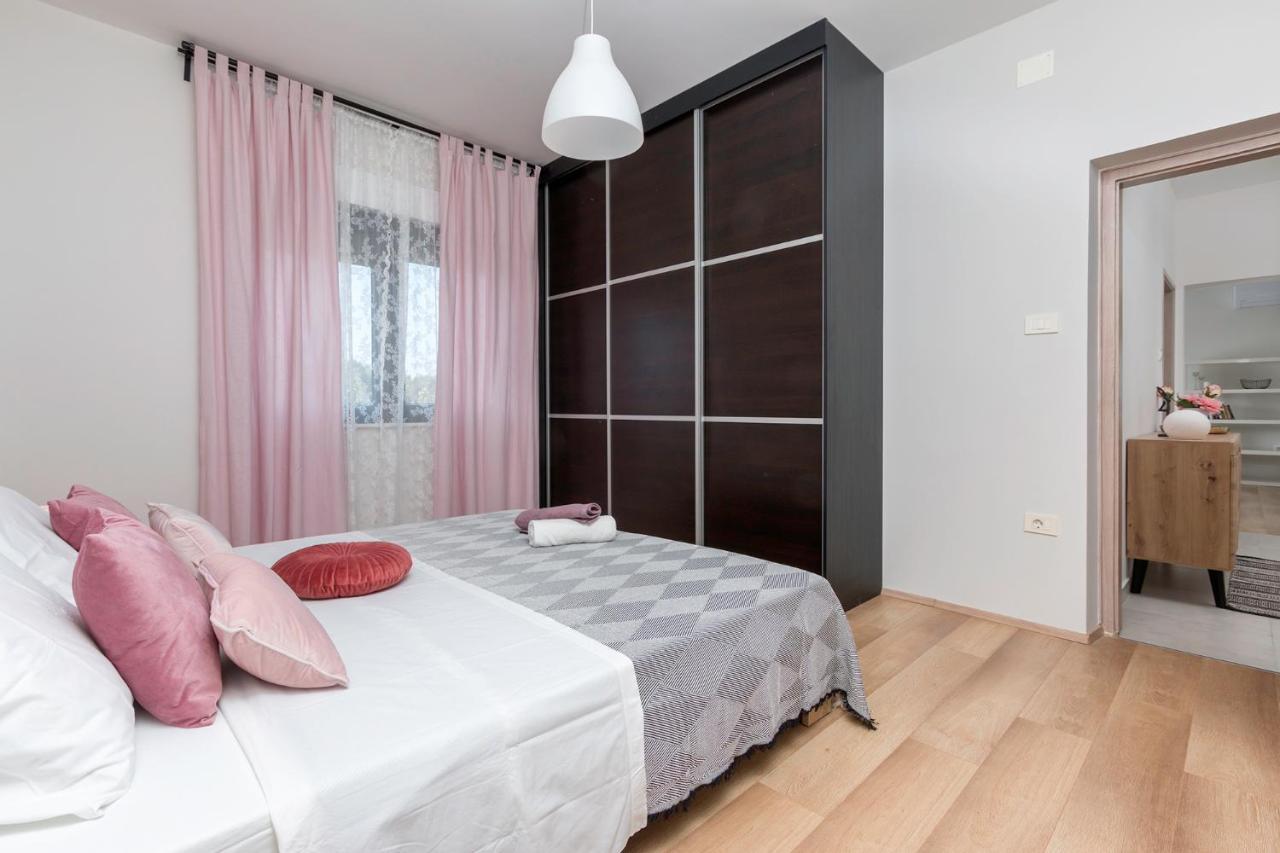 Apartman Olea Pola Esterno foto